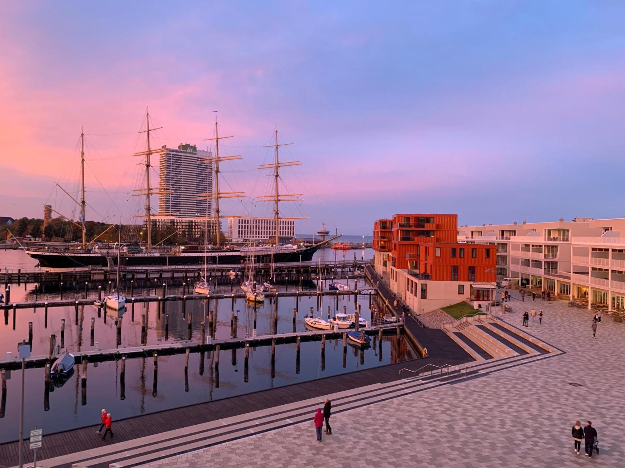 Slowdown Travemuende Lubeck Luaran gambar